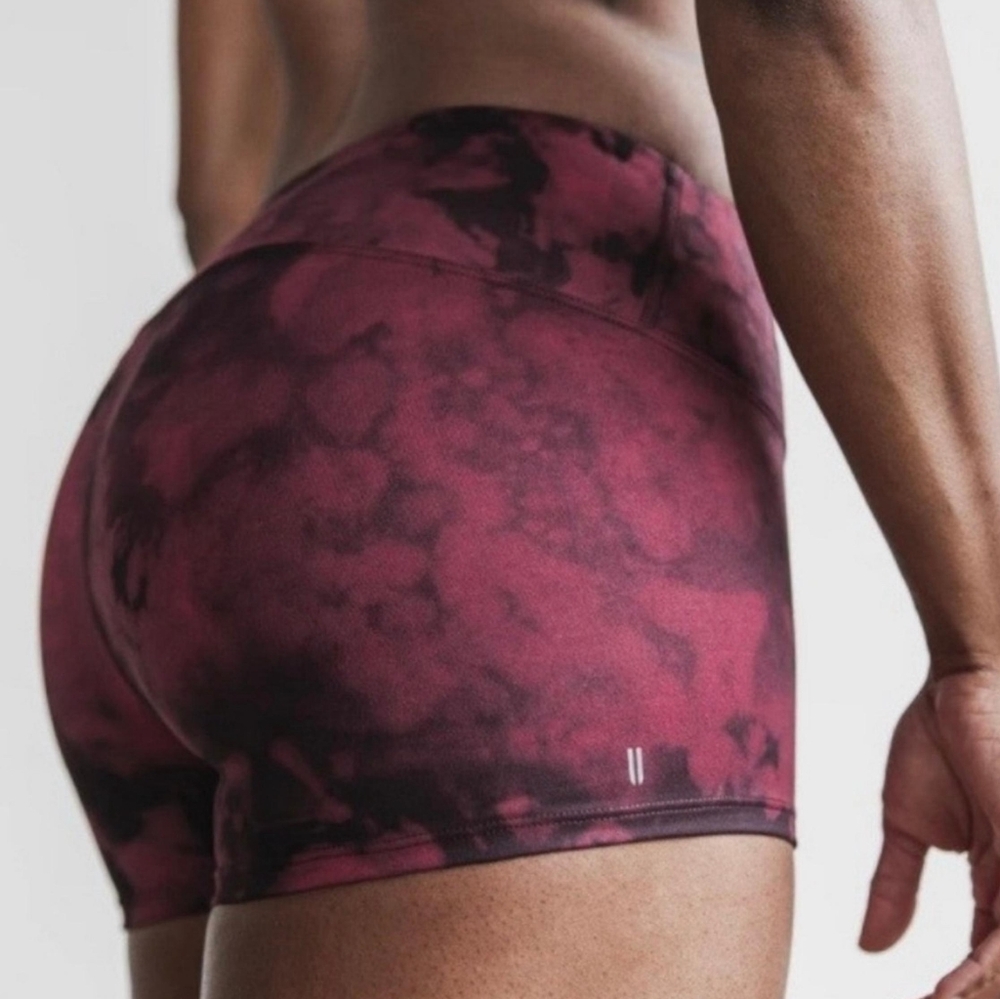NOBULL Women's Wine Tie-Dye High-Waist Bike Shorts
